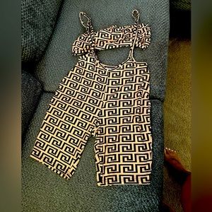 Bra comes with jumpsuit very stretchy and sexy